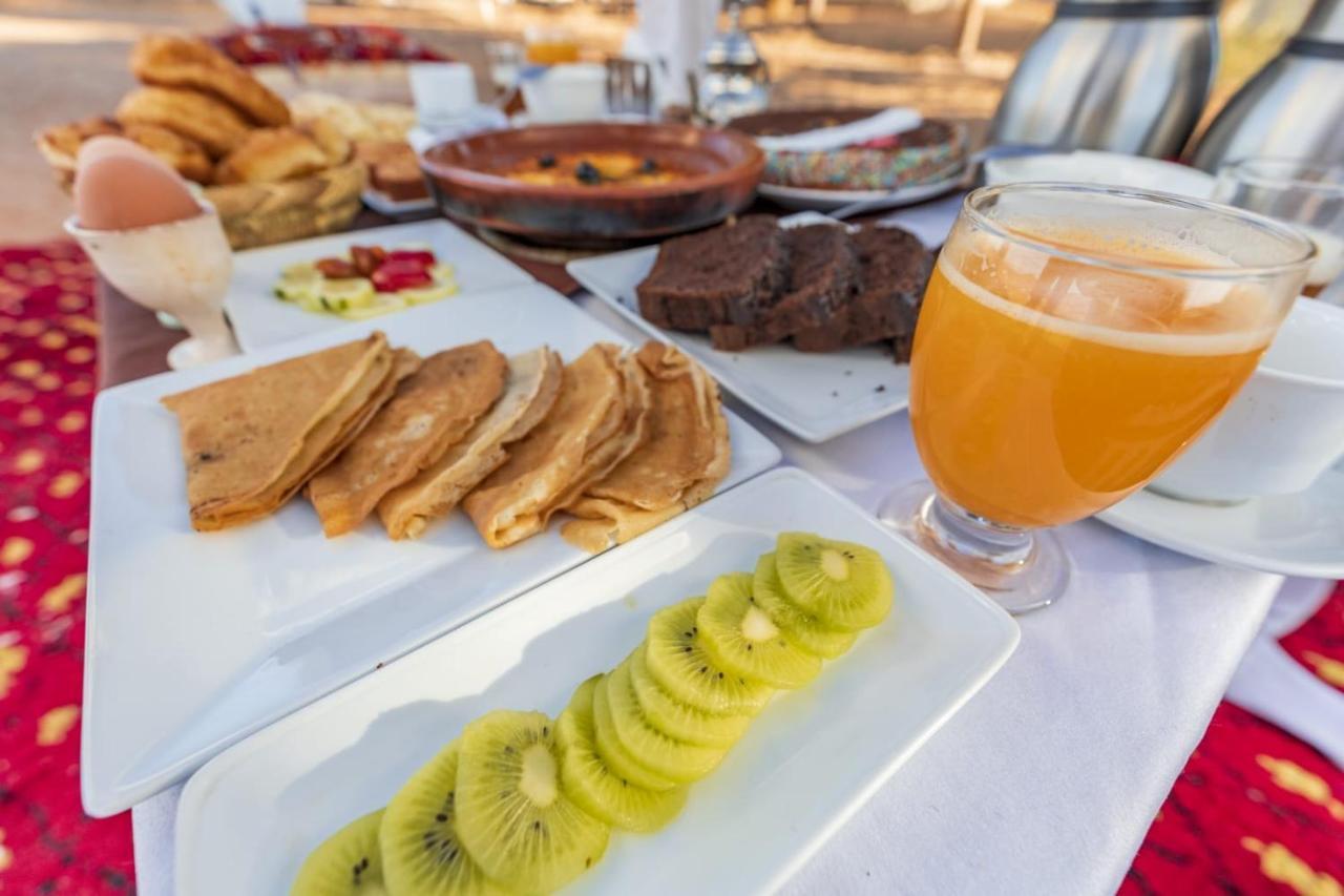 Merzouga Luxury Traditional Camp Dış mekan fotoğraf